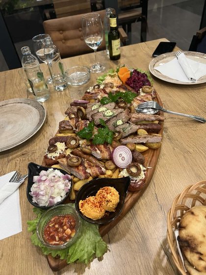 Jelo iz kuhinje Roštiljnice Milenium
