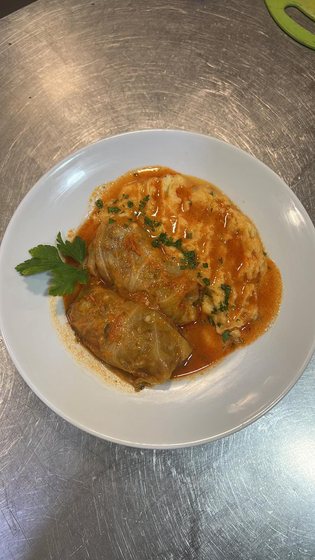 Sarma, Roštiljnica Milenium